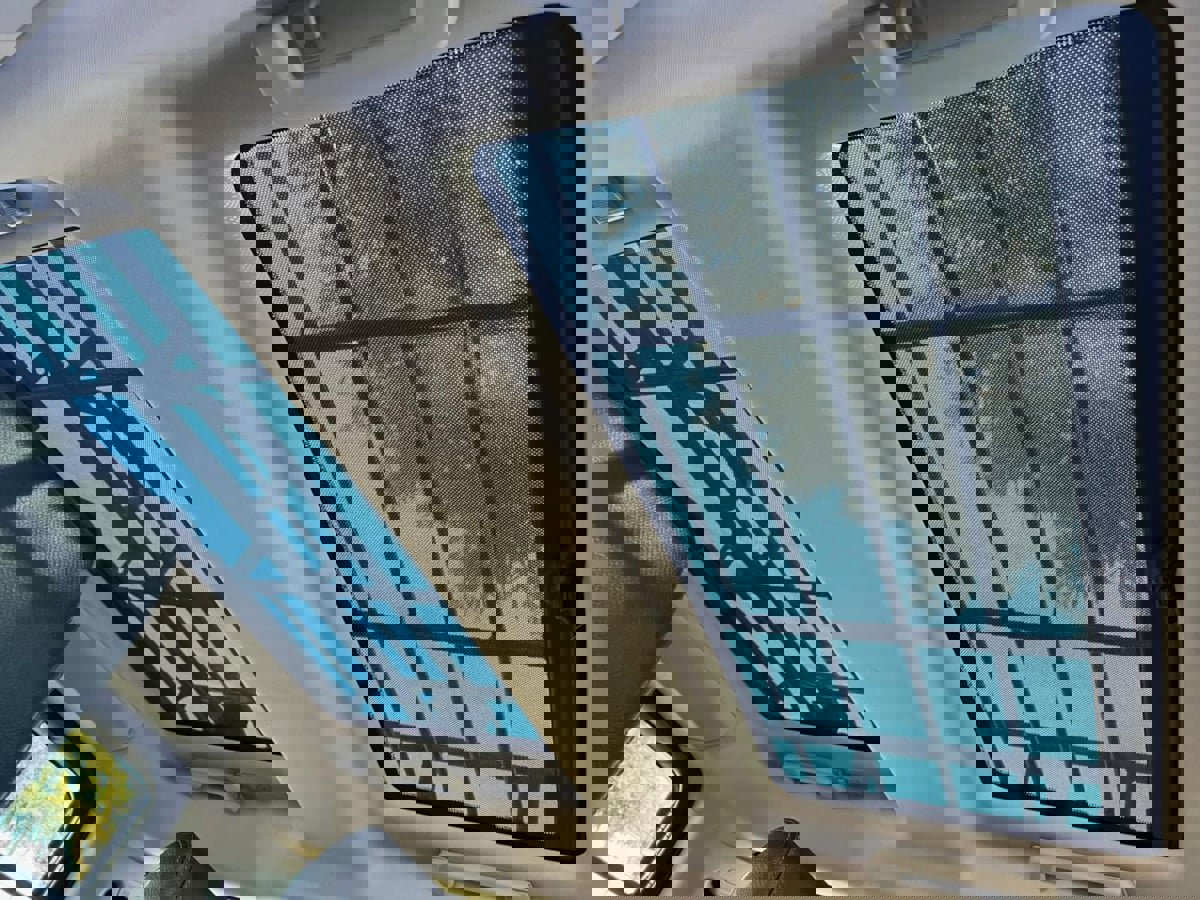 Used 2015 Land Rover LR4 HSE image 33