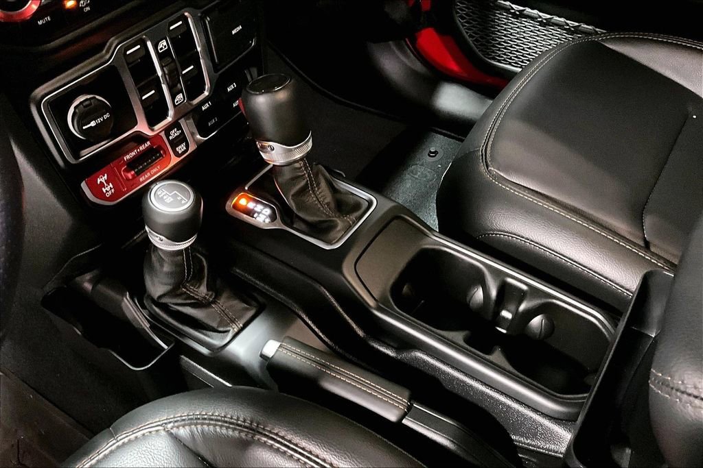 Used 2023 Jeep Wrangler Unlimited Rubicon 392 w/ Xtreme Recon 35" Tire Package image 17