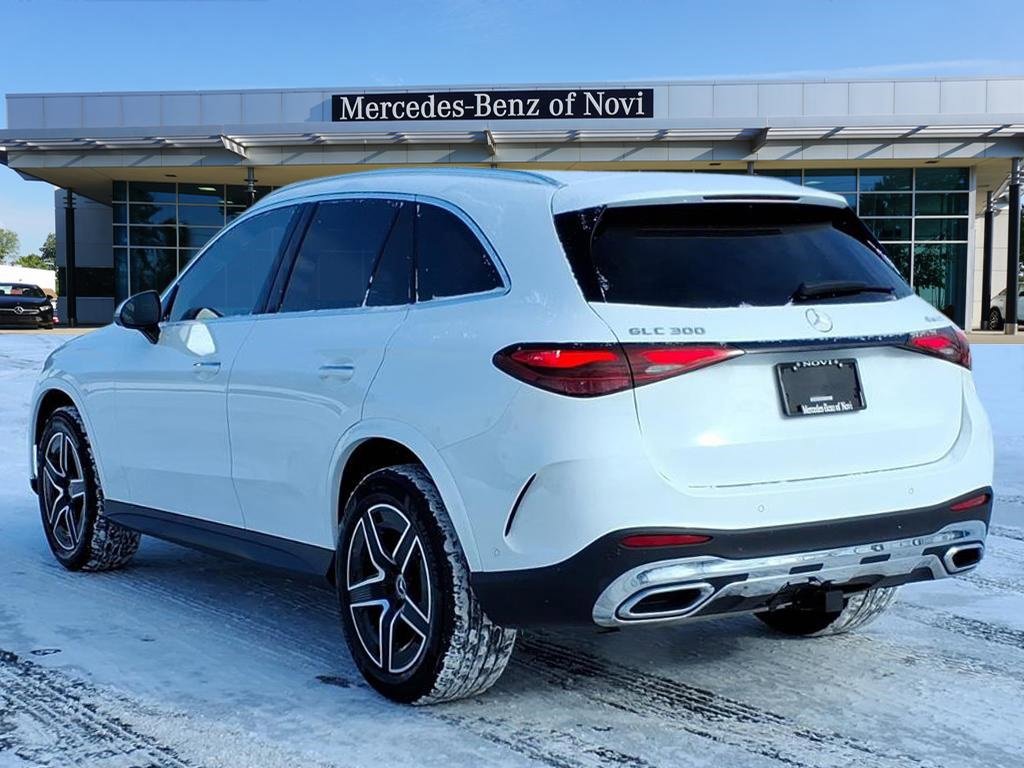 Certified 2024 Mercedes-Benz GLC 300 4MATIC image 3