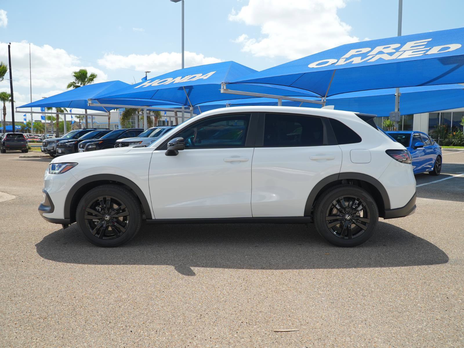Used 2026 Honda HR-V Sport image 9