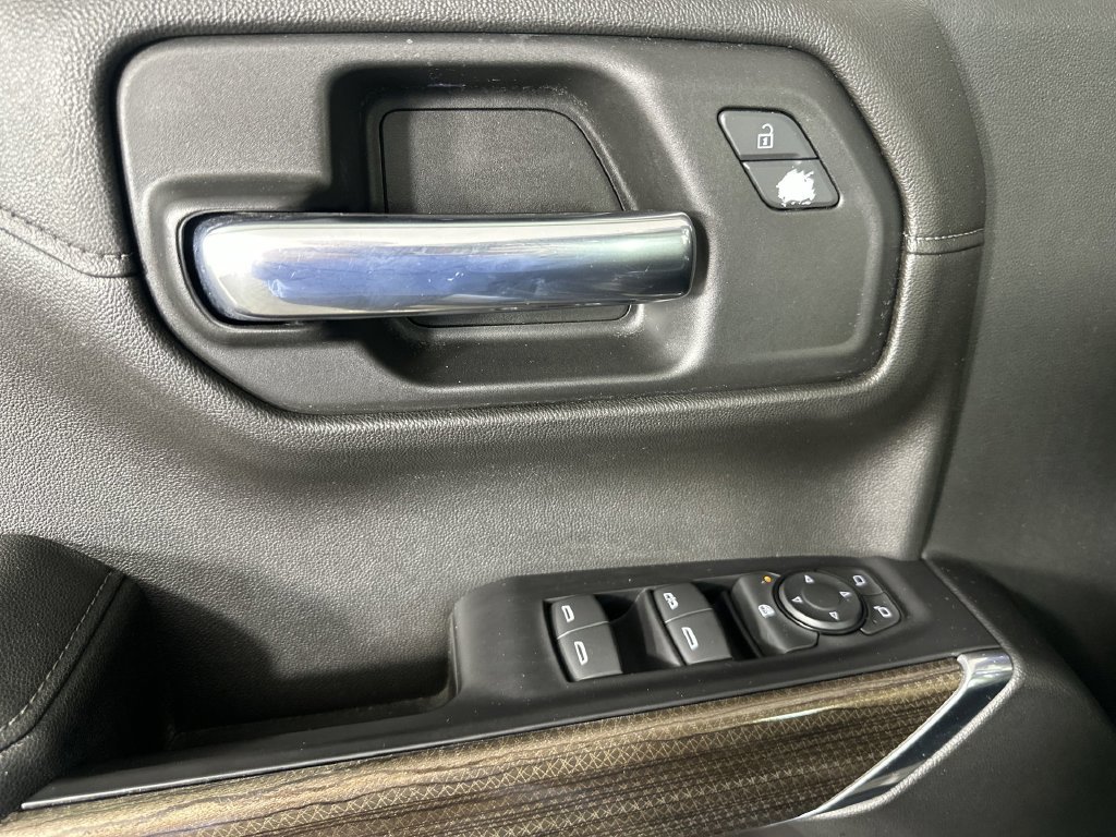 Used 2019 Chevrolet Silverado 1500 RST w/ All-Star Edition AWD/4WD image 27