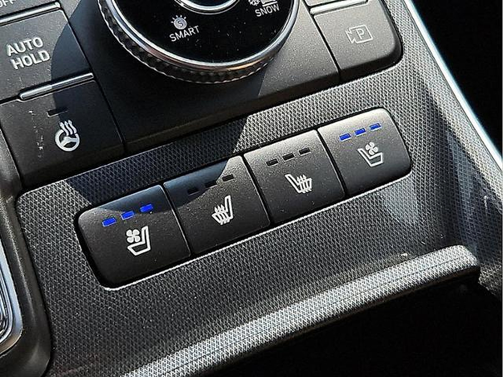 Used 2022 Hyundai Santa Fe Calligraphy AWD/4WD image 21