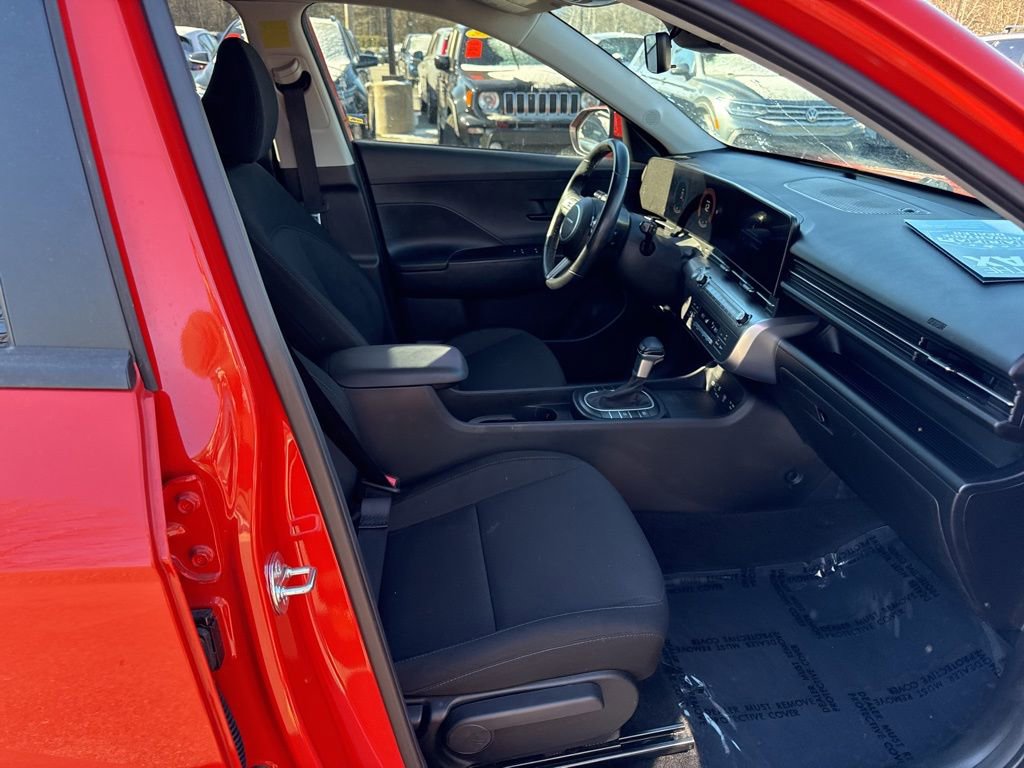 Used 2024 Hyundai Kona SEL image 15