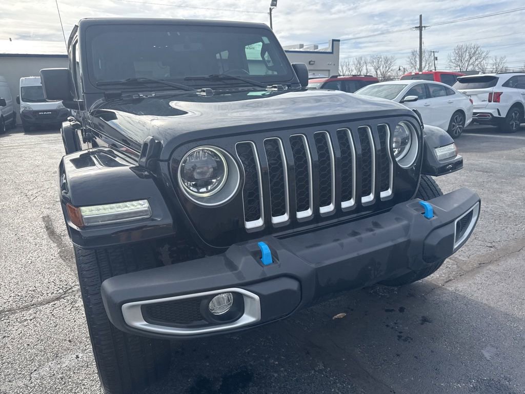 Used 2023 Jeep Wrangler Unlimited Sahara w/ Cold Weather Group image 48