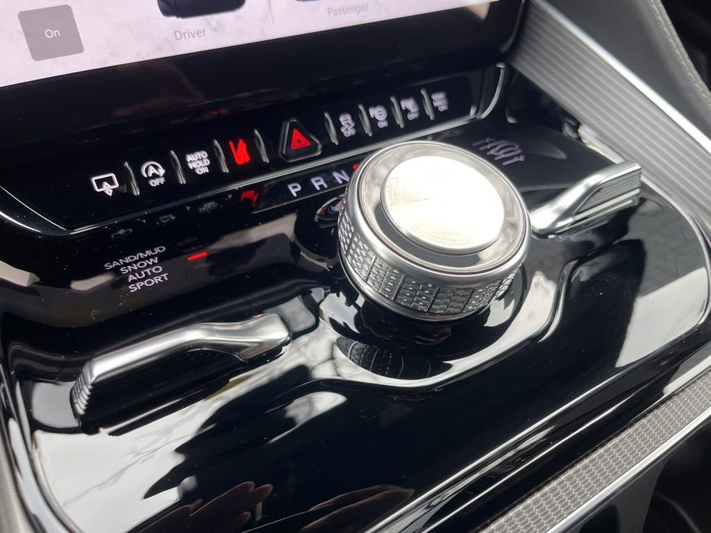 New 2026 Jeep Grand Wagoneer Summit image 41