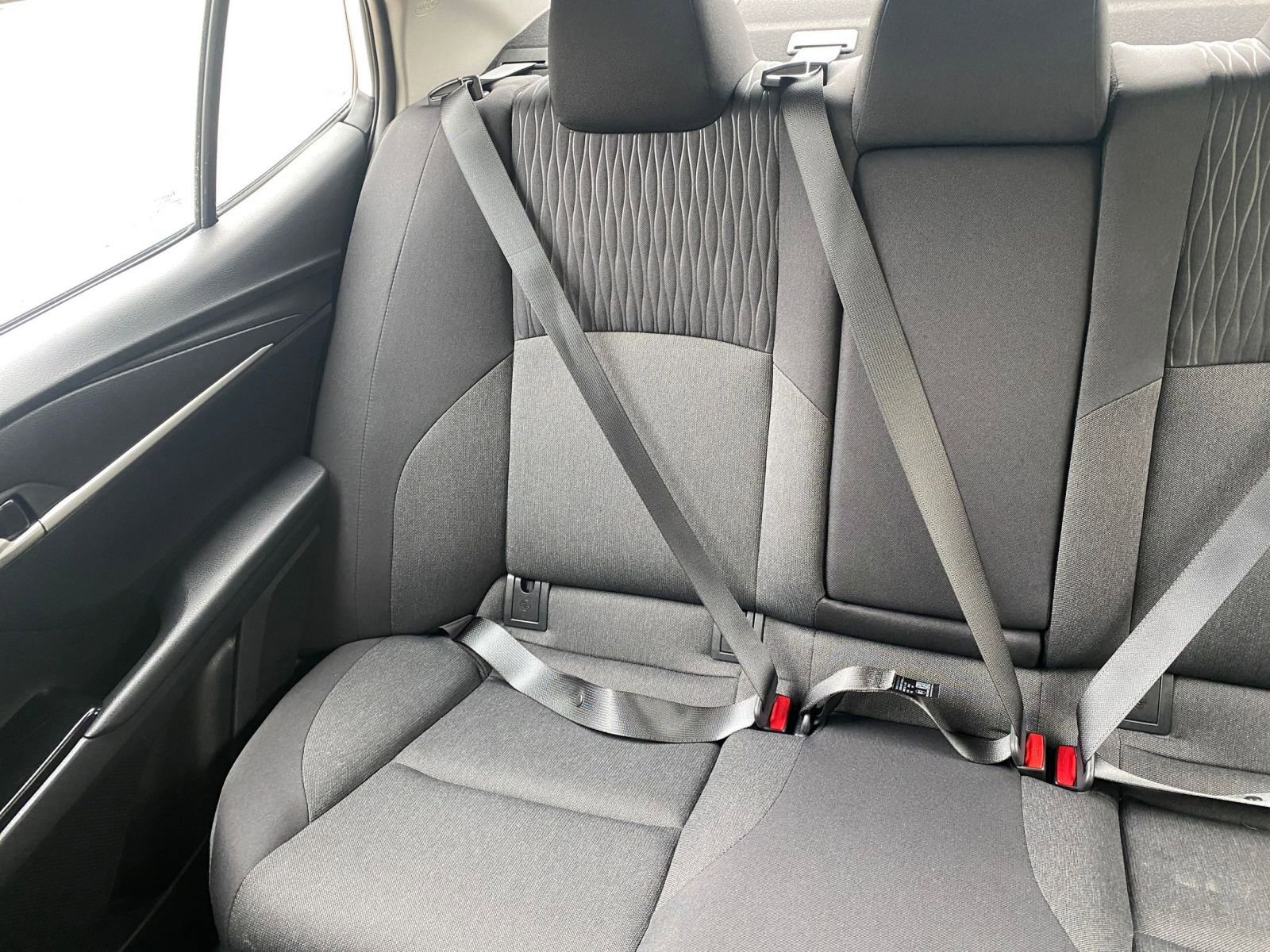 Used 2025 Toyota Camry LE image 39