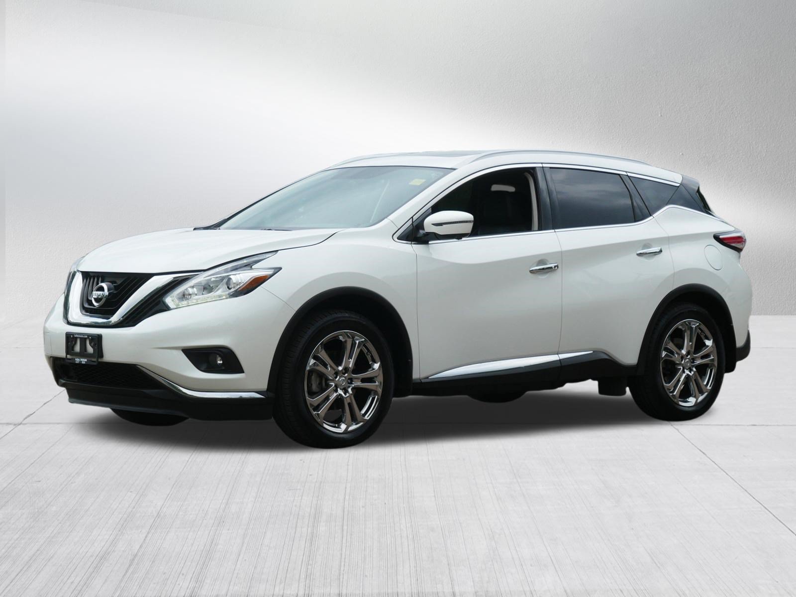 Certified 2017 Nissan Murano Platinum w/ Platinum Technology Package AWD/4WD image 3