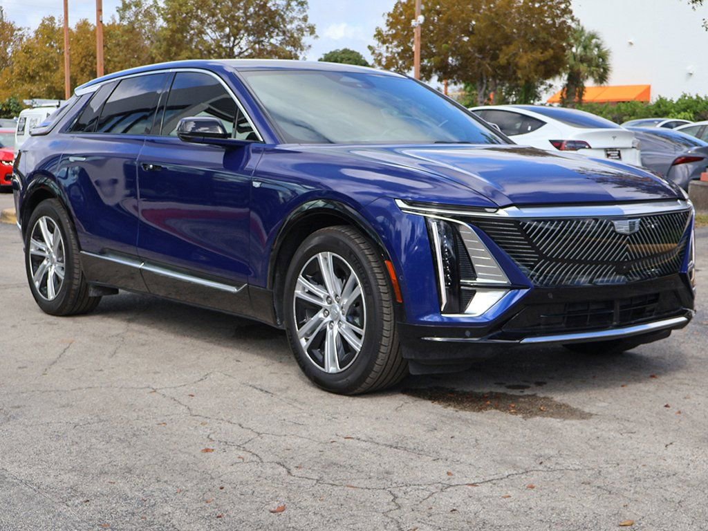 Used 2024 Cadillac Lyriq Tech w/ Driver Assist Package image 58