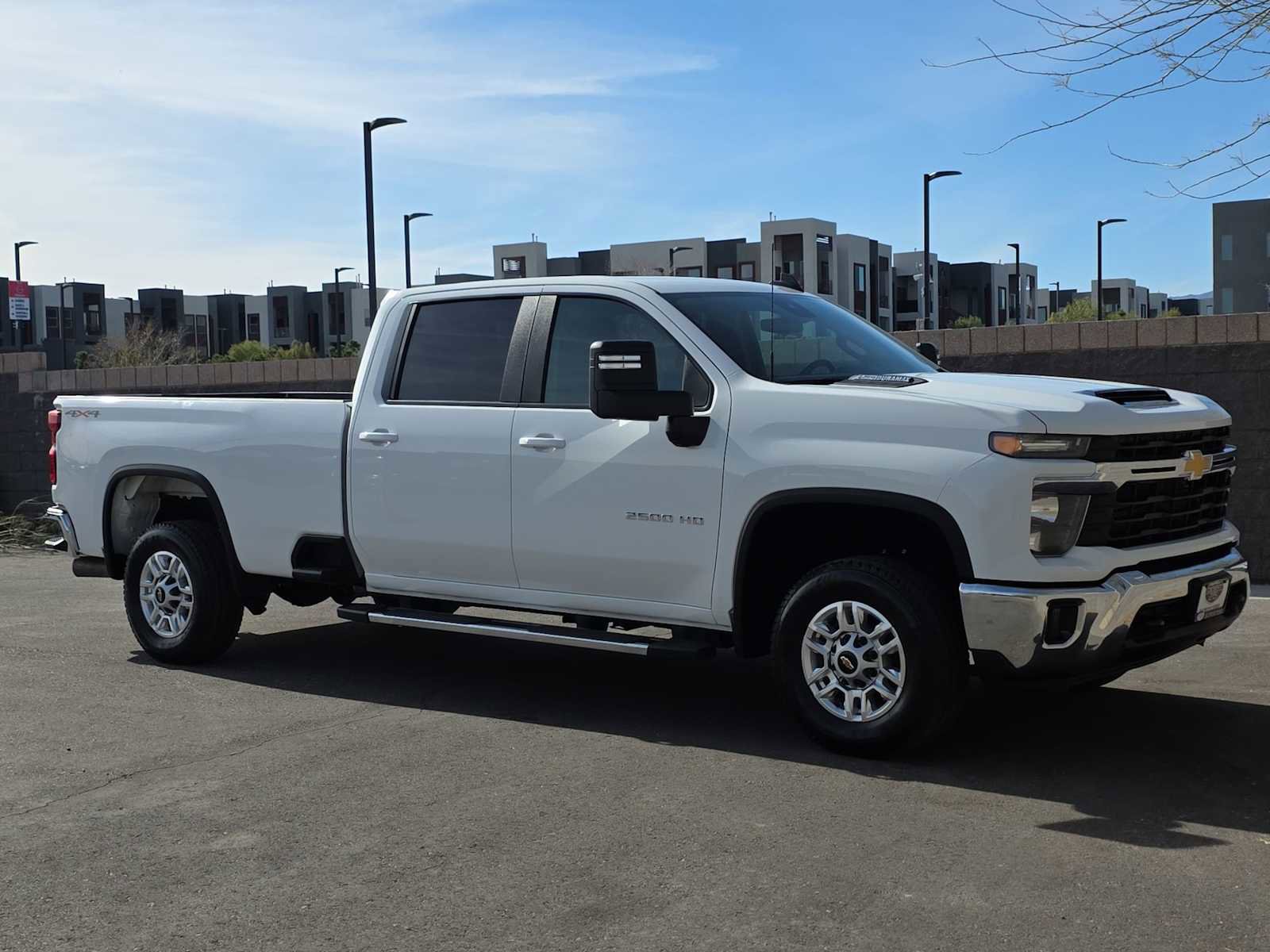 Used 2025 Chevrolet Silverado 2500 LT w/ Convenience Package image 3