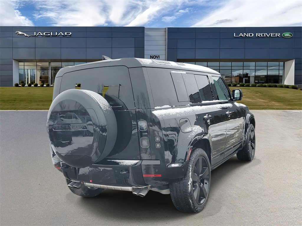 New 2026 Land Rover Defender 110 V8 image 3