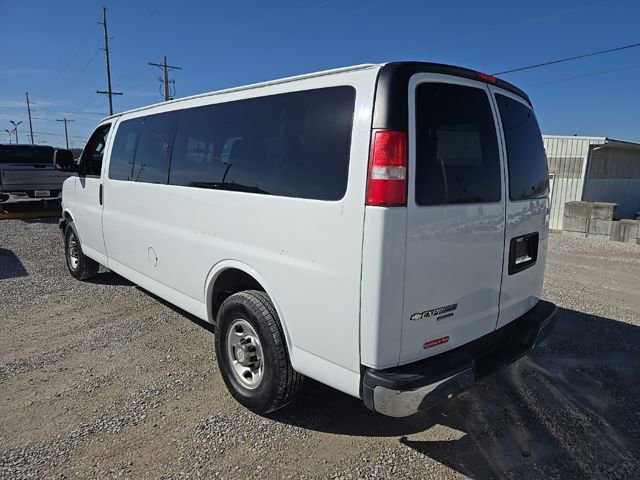 Used 2016 Chevrolet Express 3500 LT w/ LT Preferred Equipment Group image 7