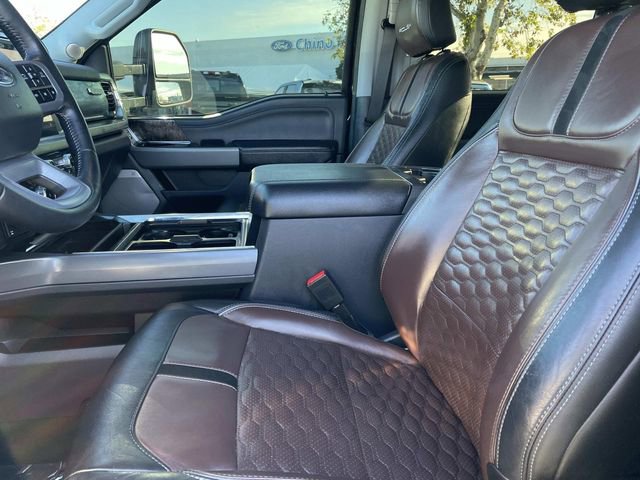 Used 2024 Ford F250 Lariat w/ Lariat Ultimate Package image 32