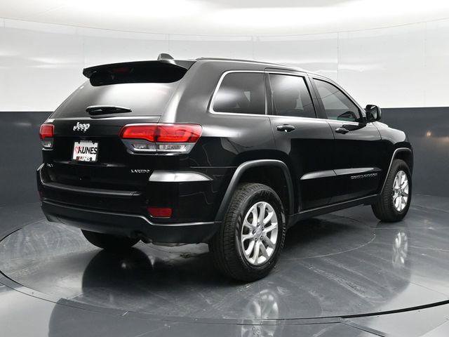Certified 2022 Jeep Grand Cherokee Laredo E AWD/4WD image 10