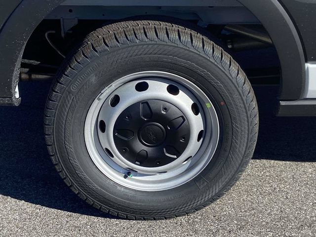 New 2026 Ford Transit 250 148 Medium Roof w/ Load Area Protection Package RWD image 7