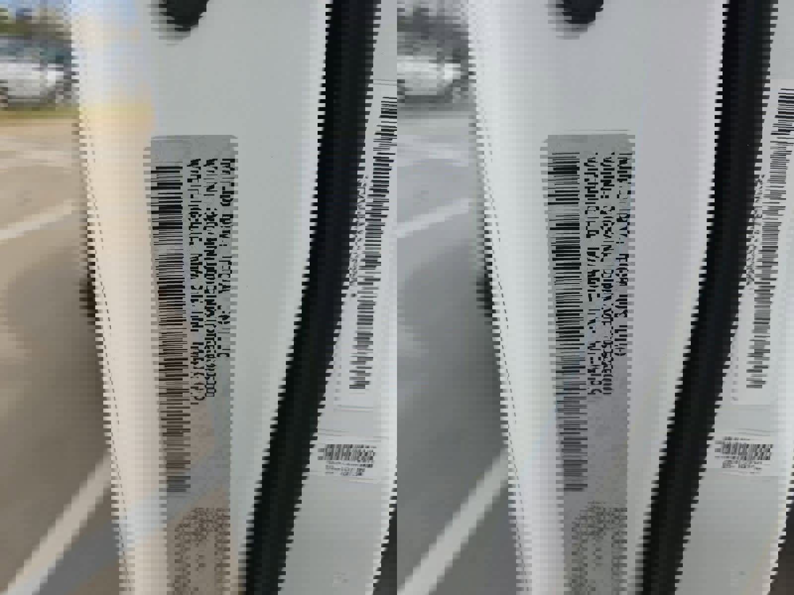 Used 2023 Jeep Compass Latitude image 34