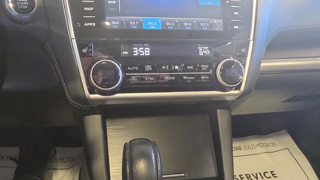 Used 2018 Subaru Outback 3.6R Limited AWD/4WD image 28