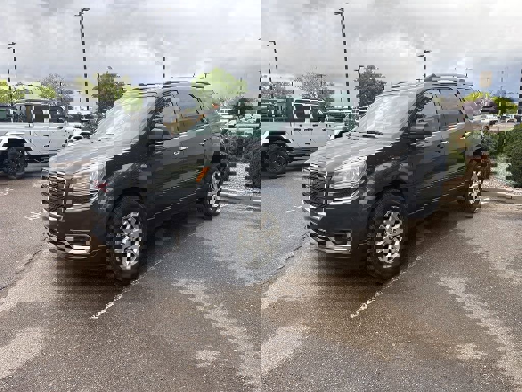 Used 2014 GMC Acadia SLE image 4