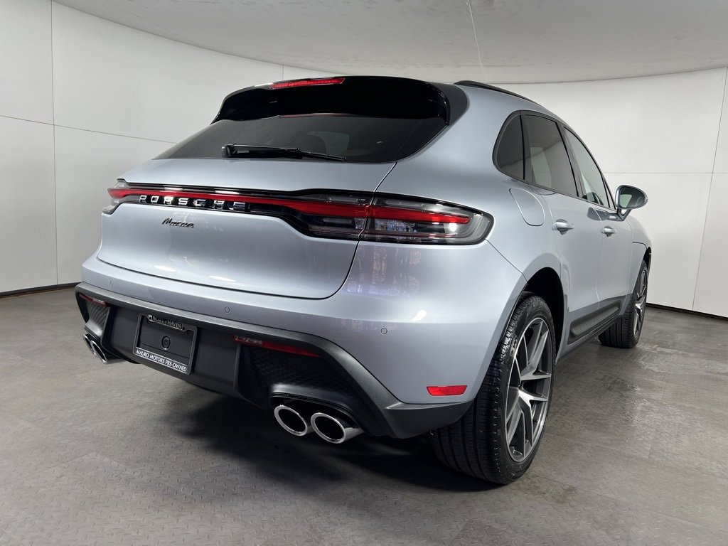 Certified 2025 Porsche Macan image 6