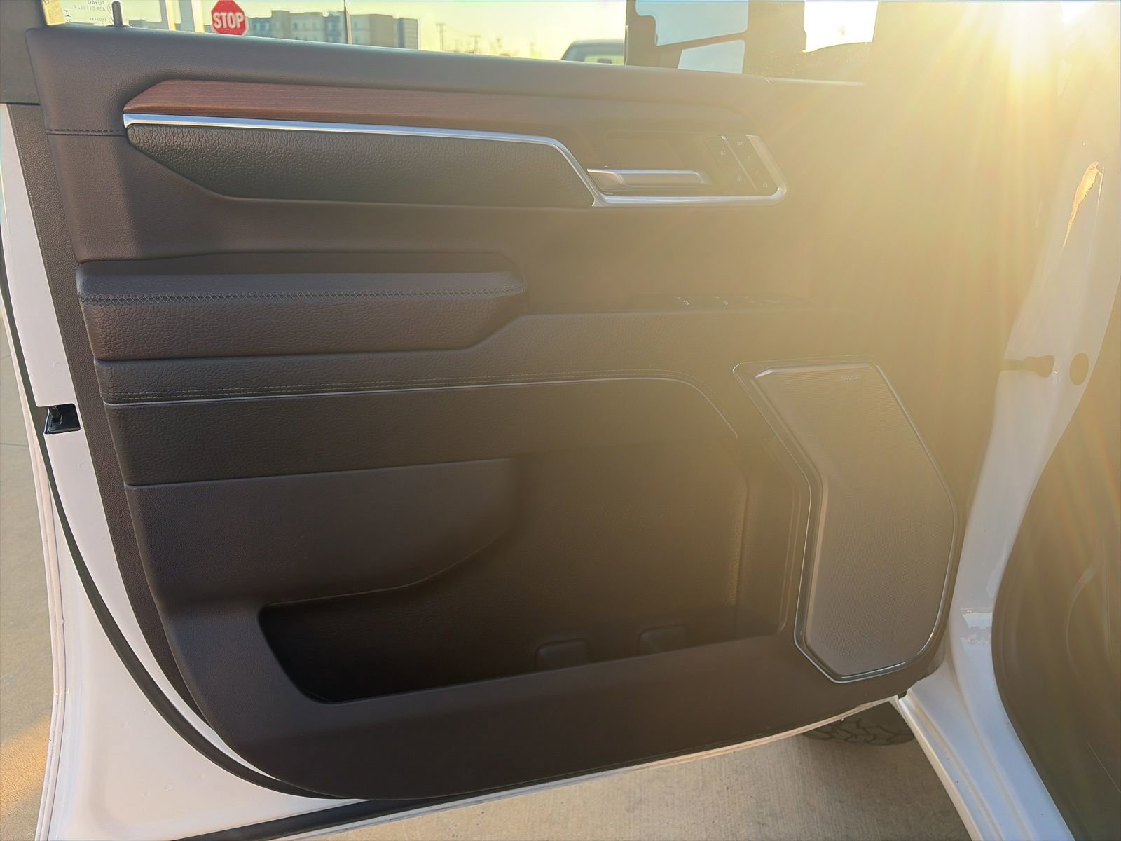 Used 2024 GMC Sierra 3500 Denali w/ Denali Reserve Package image 13