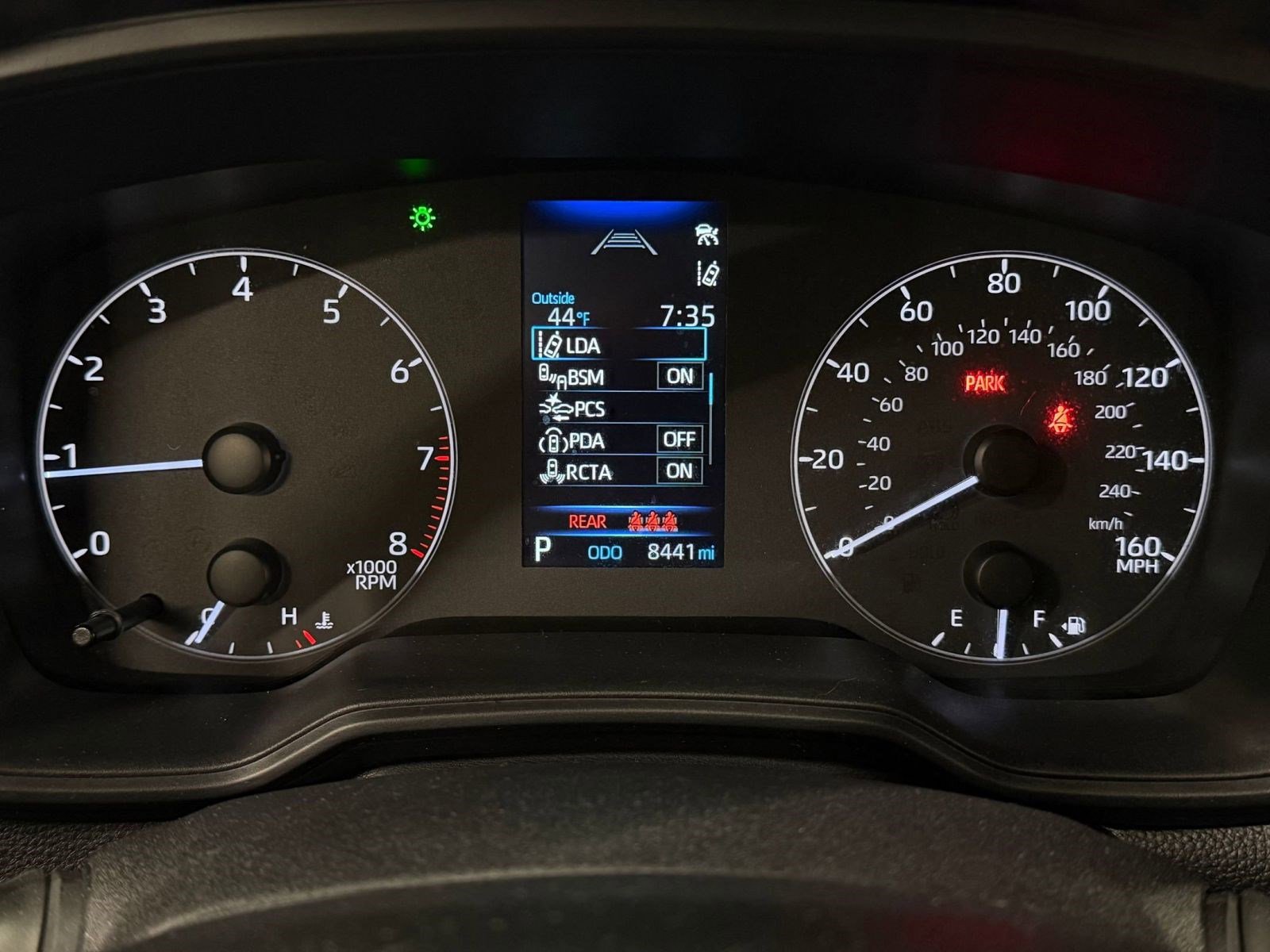 Used 2024 Toyota Corolla Cross LE w/ Moonroof Package image 16