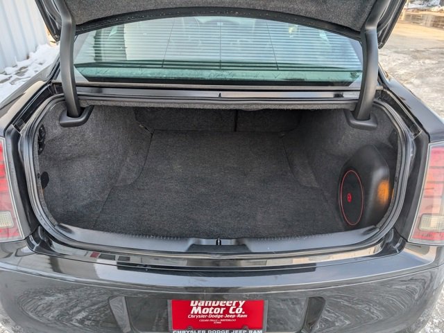 Used 2014 Chrysler 300 S image 23