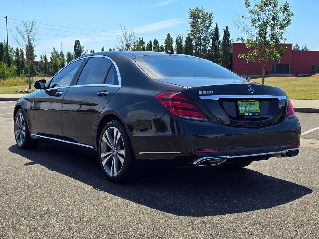 Used 2018 Mercedes-Benz S 560 Sedan w/ Premium Package image 3