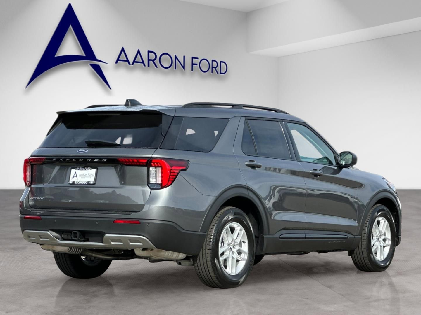 New 2026 Ford Explorer Active w/ Active Comfort Package image 6