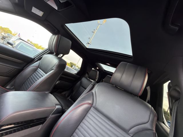 Used 2018 Land Rover Discovery HSE AWD/4WD image 27