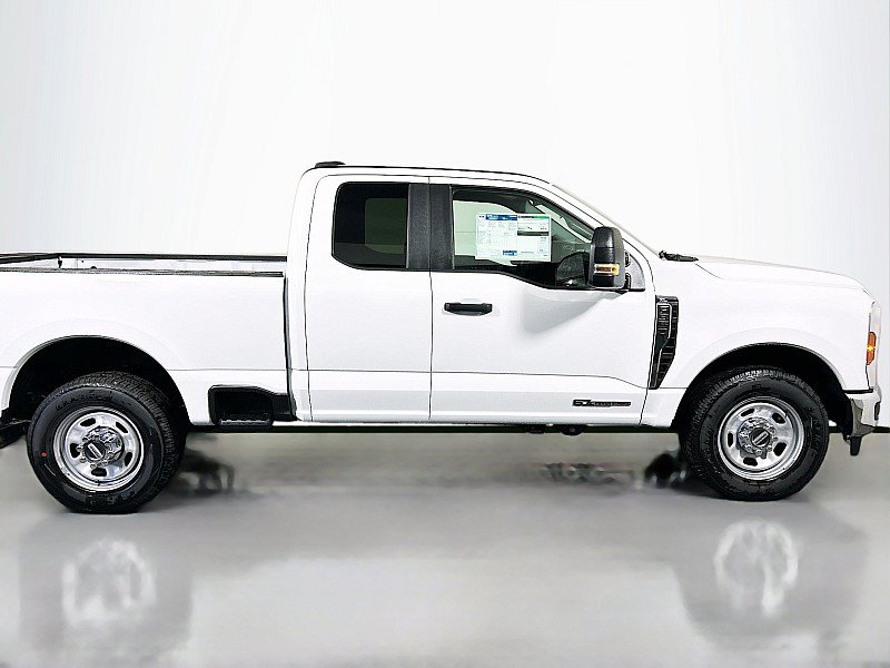 New 2026 Ford F350 XL w/ XL Chrome Package RWD image 8