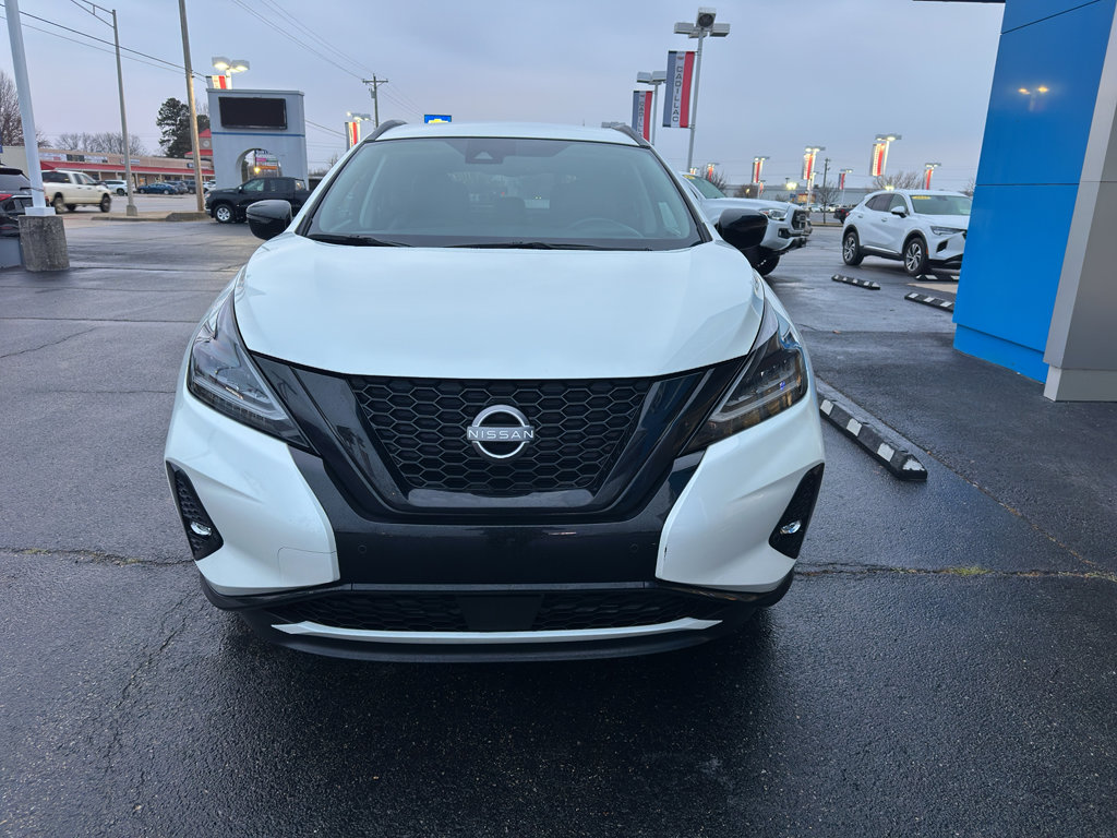 Used 2024 Nissan Murano SV w/ SV Midnight Edition Package image 2