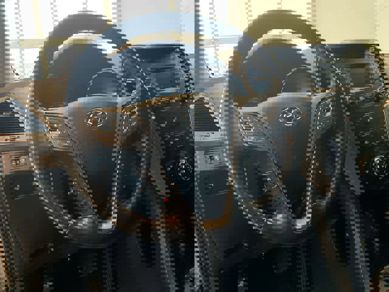 Used 2014 Hyundai Santa Fe Sport w/ Popular Equipment Package 02 image 14