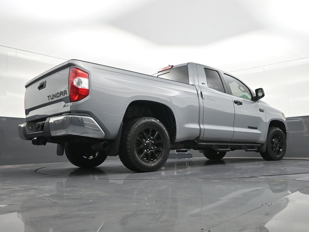 Used 2020 Toyota Tundra SR5 w/ SR5 Upgrade Package RWD image 29