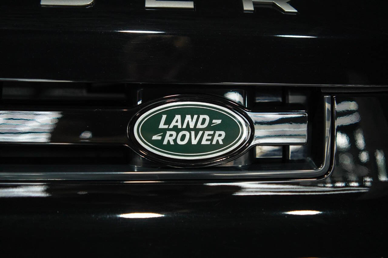 Used 2024 Land Rover Defender 110 Carpathian Edition AWD/4WD image 40