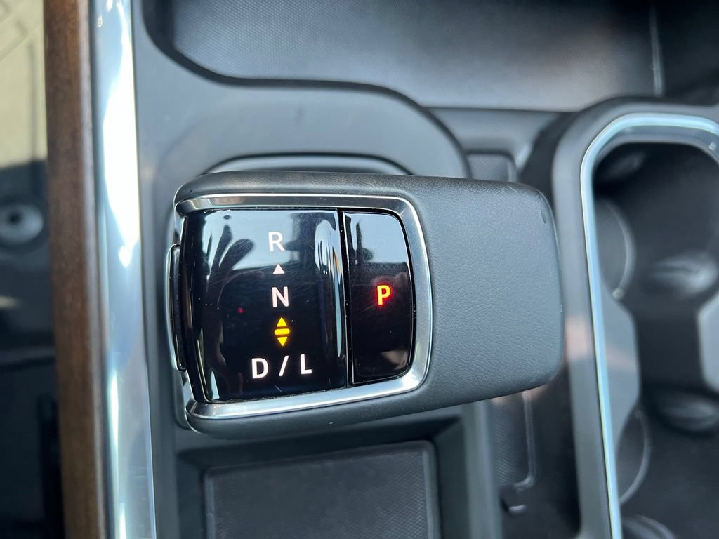 Used 2023 Chevrolet Silverado 1500 High Country w/ High Country Premium Package AWD/4WD image 34
