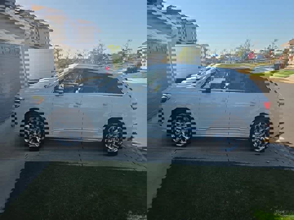 Used 2025 Audi Q7 Premium Plus w/ Premium Plus Package image 4