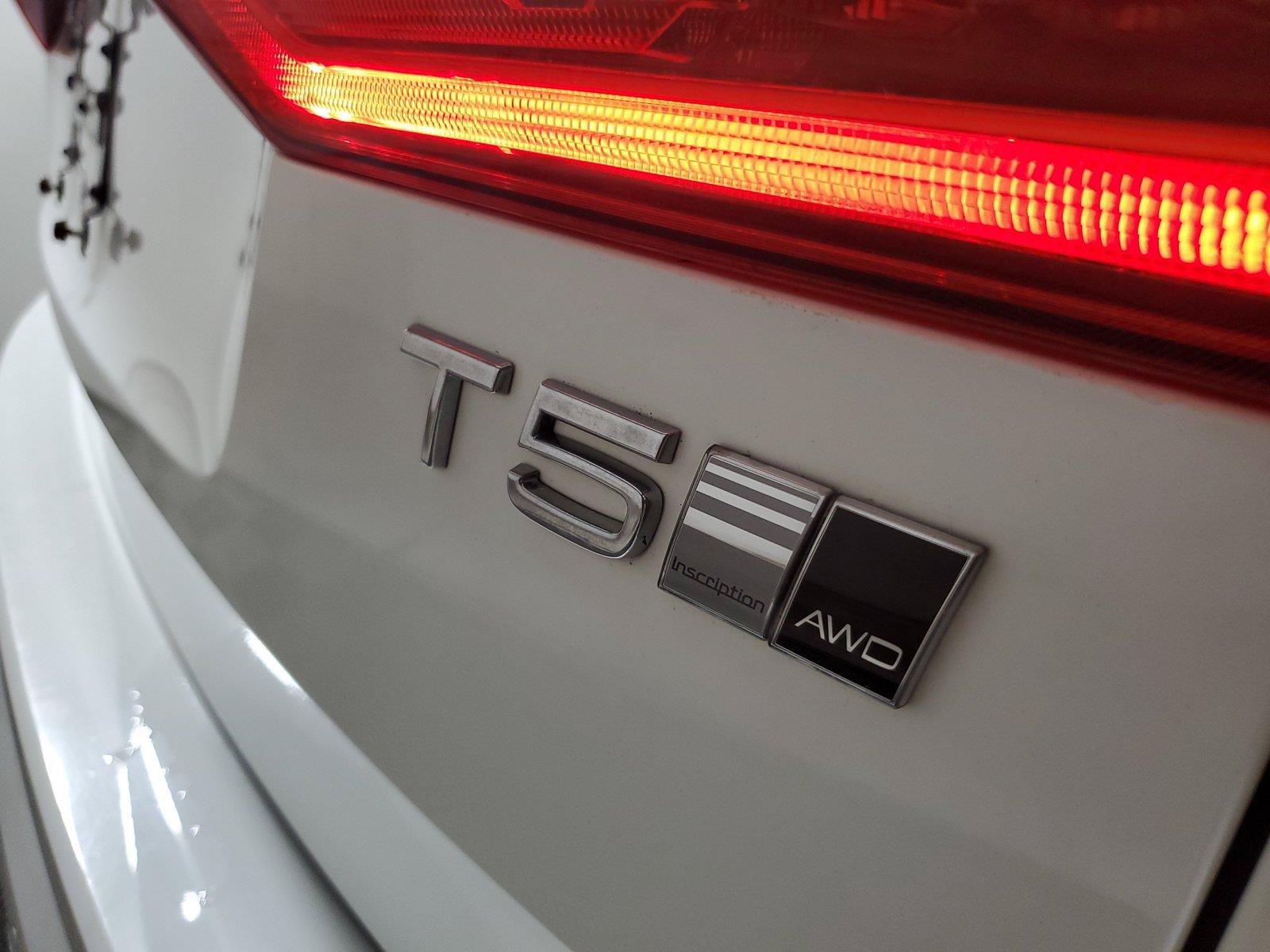 Used 2019 Volvo XC60 T5 Inscription AWD/4WD image 7