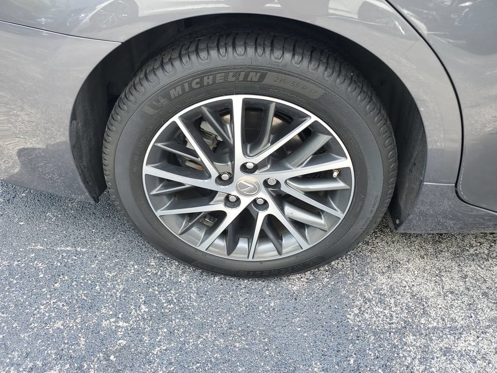 Used 2017 Lexus ES 350 FWD image 7
