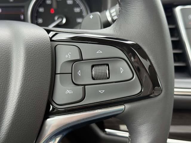 Used 2022 Buick Enclave Essence w/ Experience Buick Package AWD/4WD image 24
