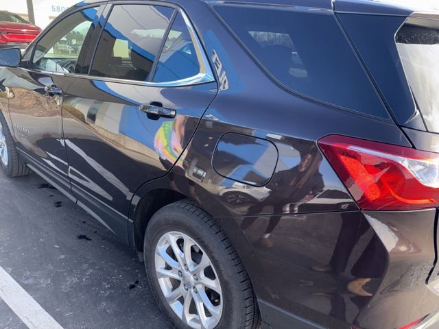 Used 2020 Chevrolet Equinox LT w/ Driver Convenience Package image 6