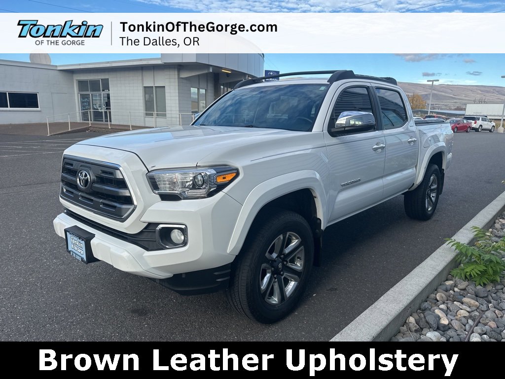 Used 2016 Toyota Tacoma Limited image 11