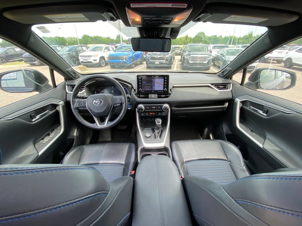 Used 2019 Toyota RAV4 XSE AWD/4WD image 19