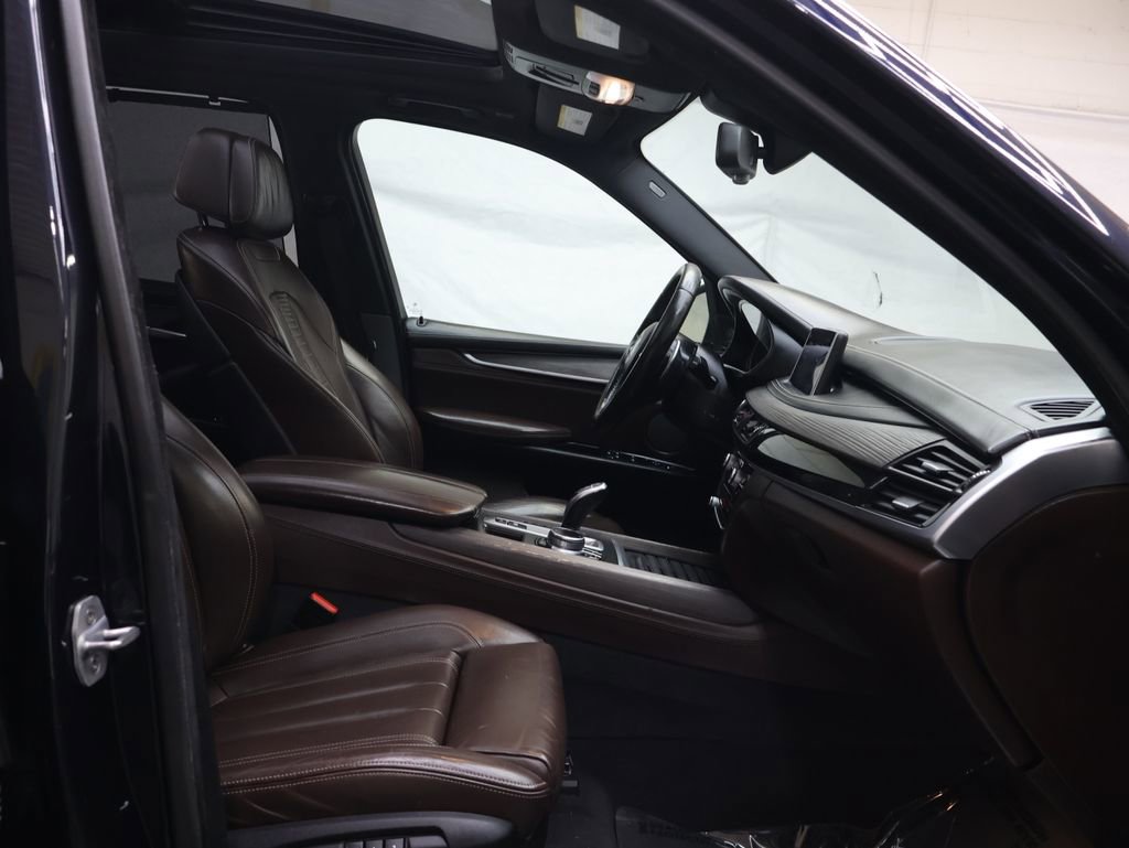 Used 2018 BMW X5 xDrive50i AWD/4WD image 10