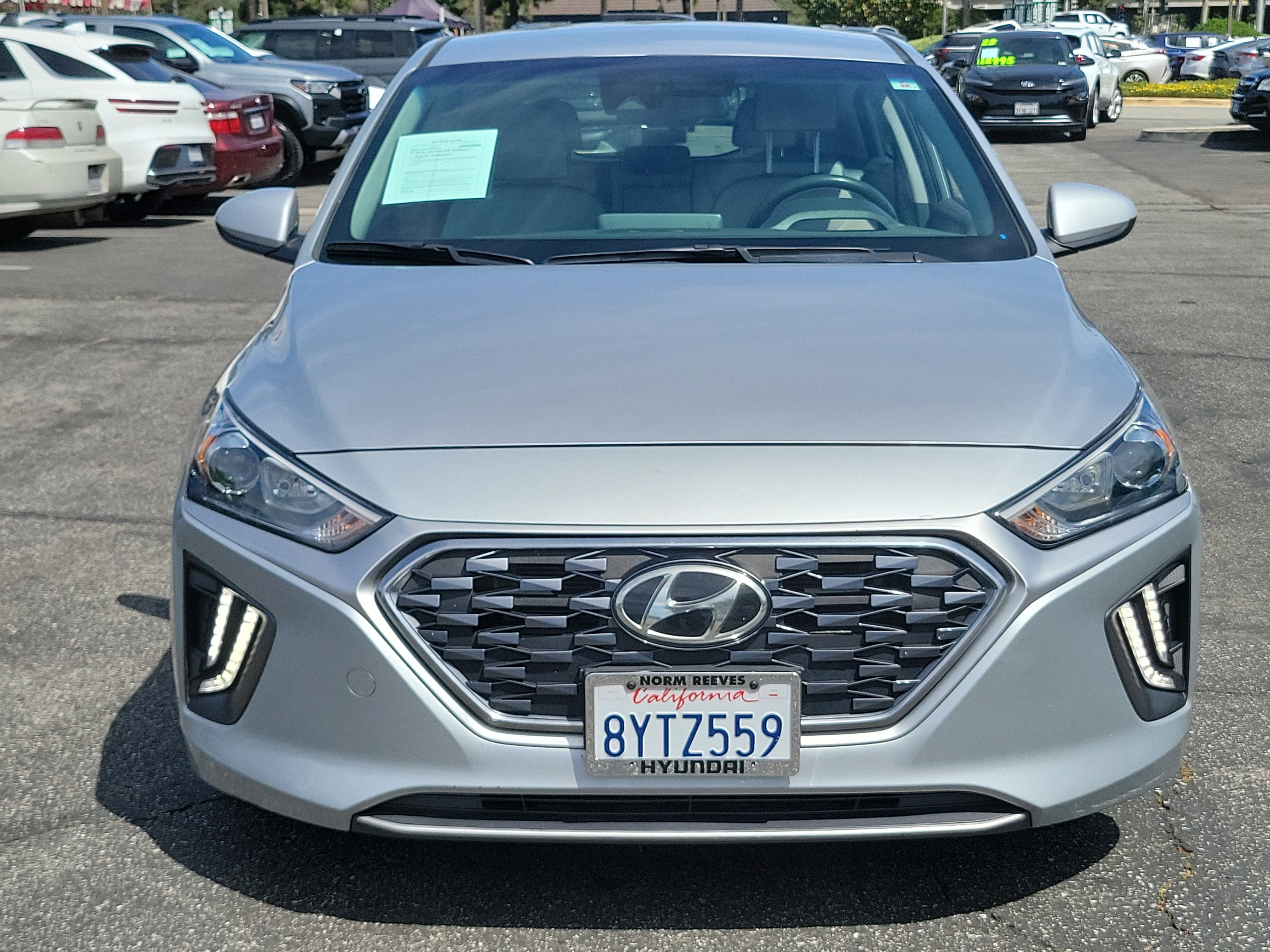 Used 2022 Hyundai Ioniq SE FWD image 31
