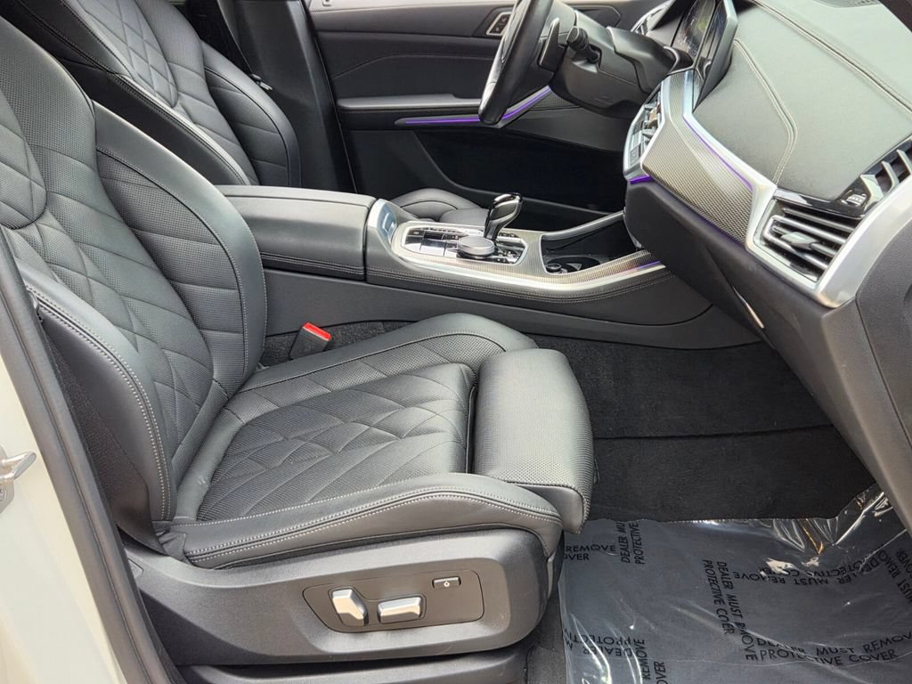 Used 2023 BMW X5 sDrive40i w/ M Sport Package RWD image 17