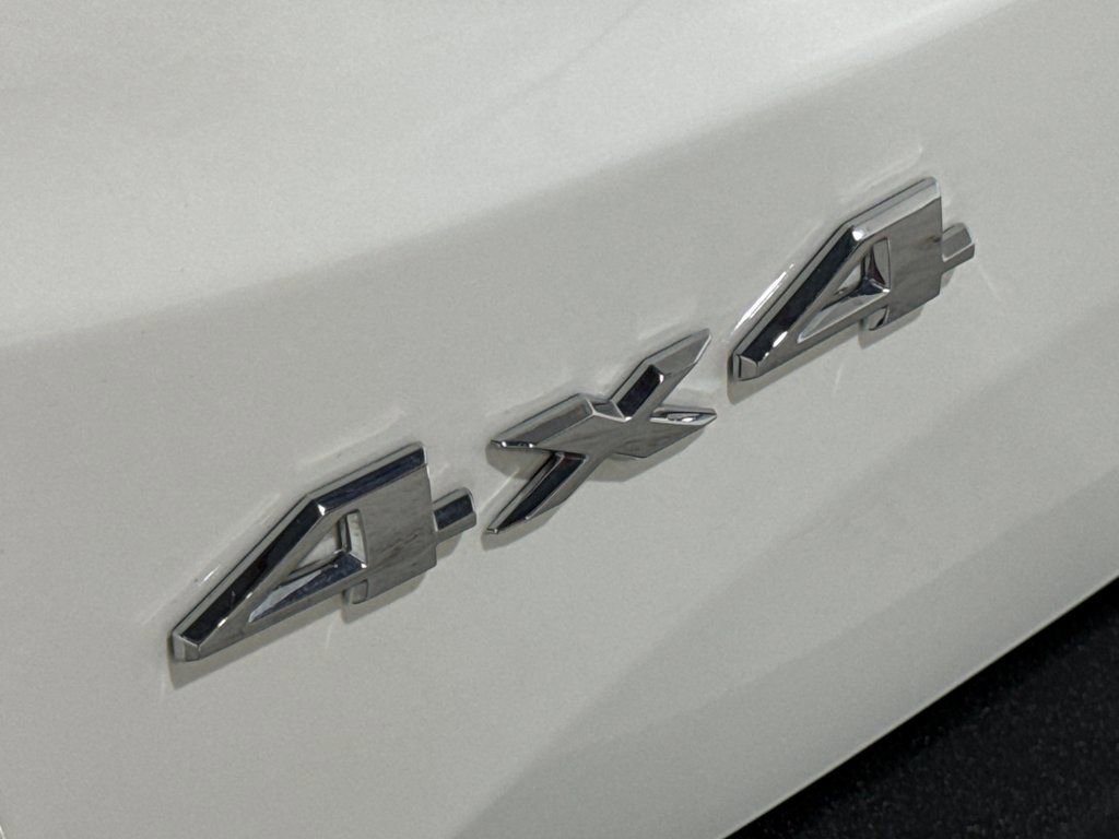 Used 2020 Jeep Renegade Limited w/ LED Lighting Group image 28