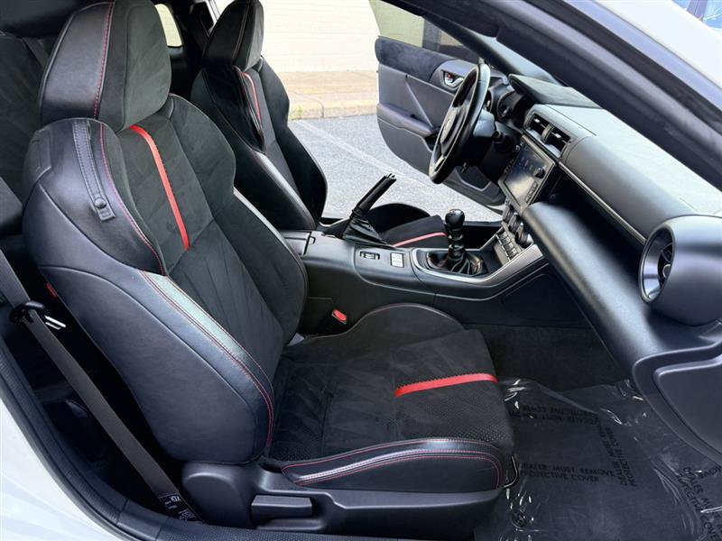 Used 2022 Subaru BRZ Limited RWD image 11