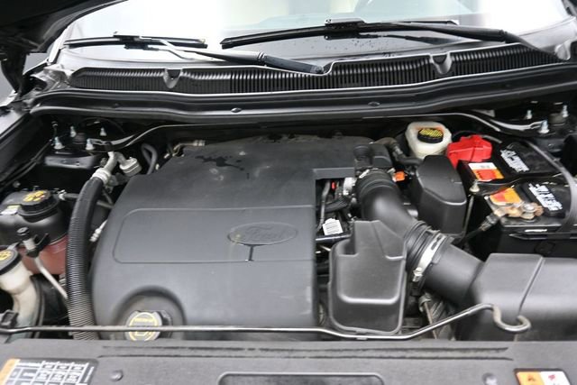 Used 2017 Ford Explorer XLT FWD image 30