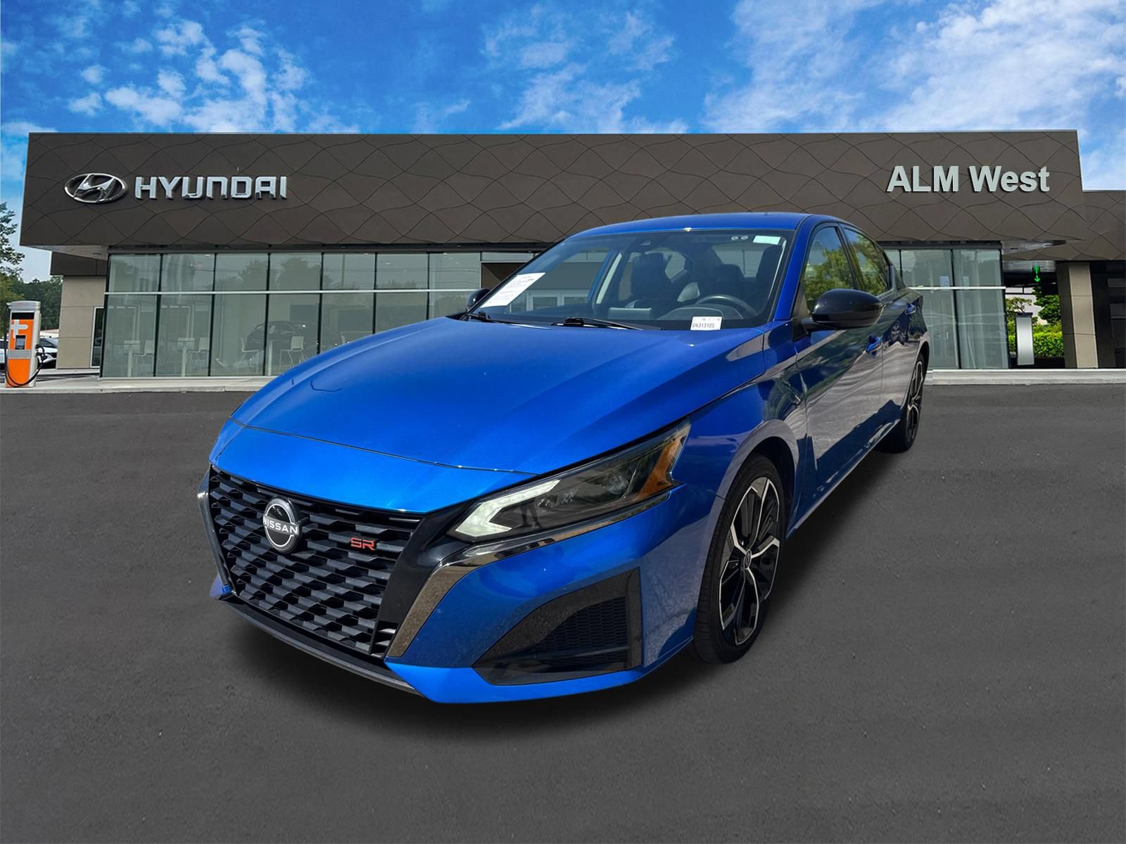 Used 2025 Nissan Altima 2.5 SR FWD video 1