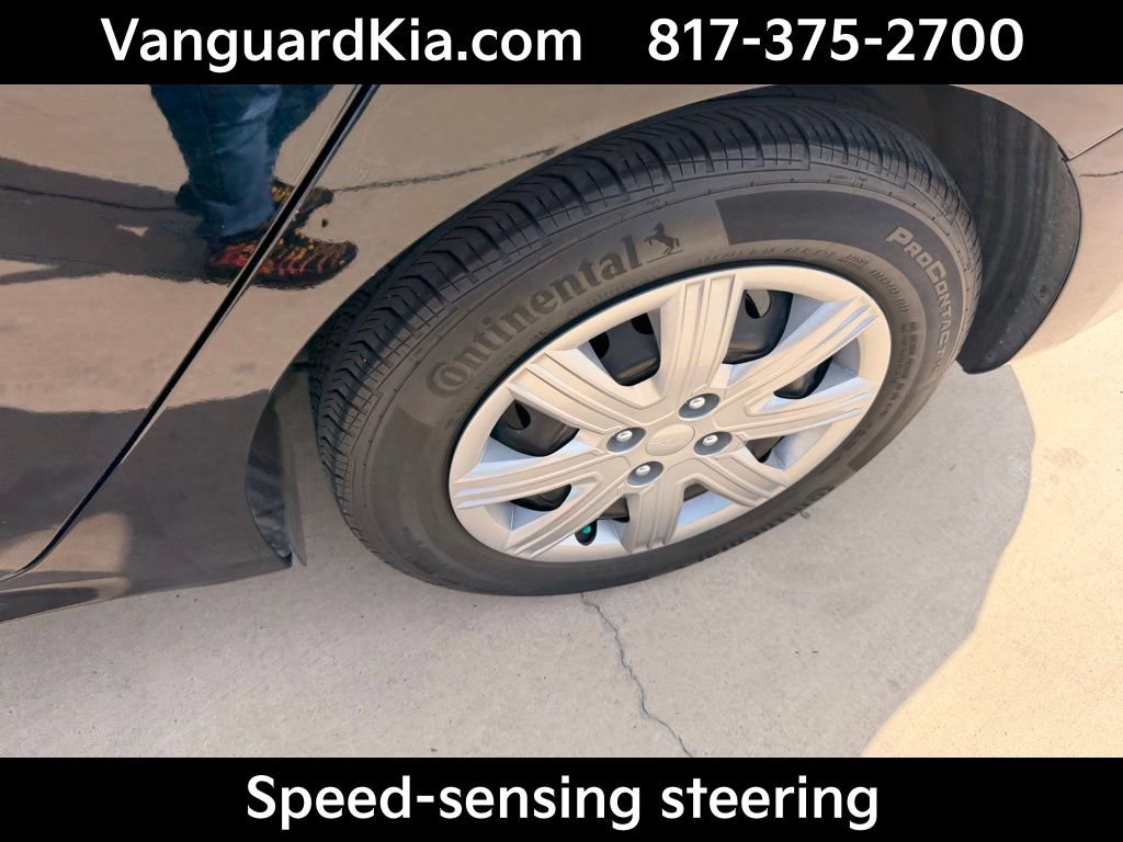 Certified 2022 Kia Rio S FWD image 9