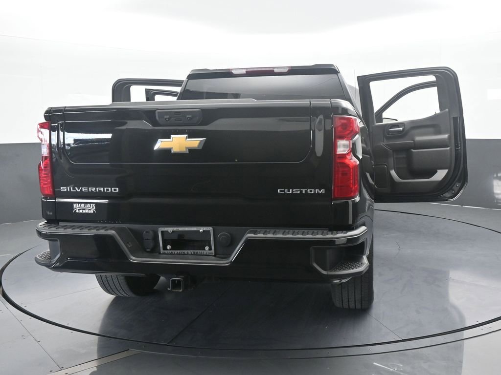 Used 2023 Chevrolet Silverado 1500 Custom image 75
